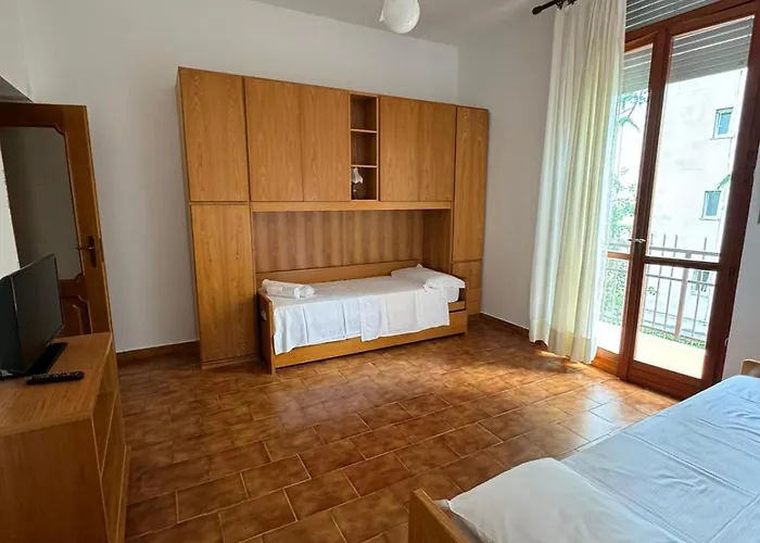 公寓 La Scogliera B *